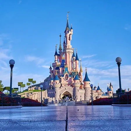 6 Personnes A 10 Minutes De Disneyland * Montévrain
